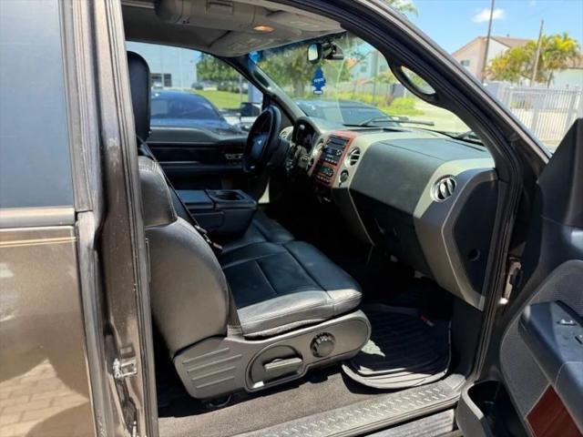 2005 Ford F-150 XLT