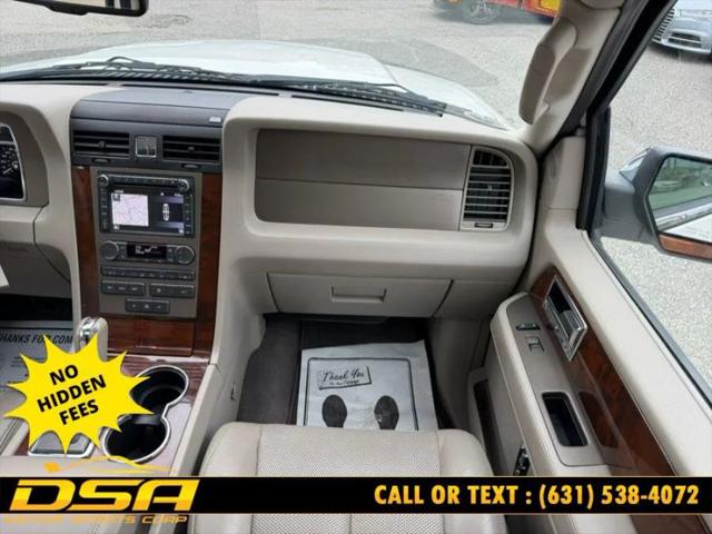 2014 Lincoln Navigator Base