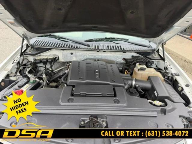 2014 Lincoln Navigator Base