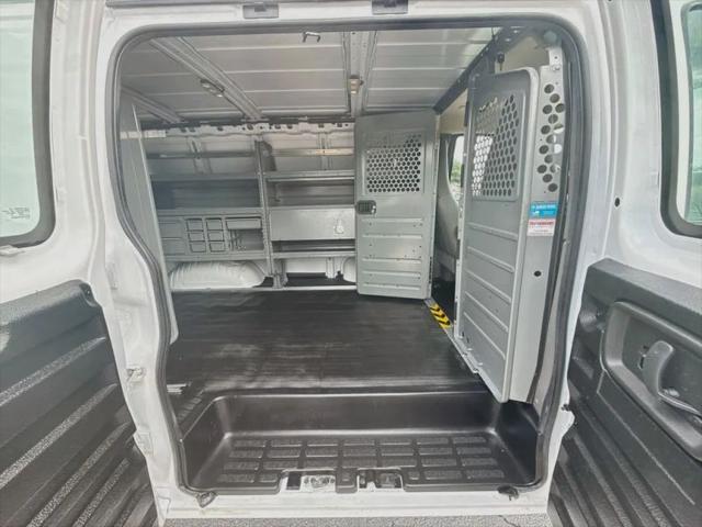 2023 Chevrolet Express Cargo Van RWD 2500 Regular Wheelbase WT