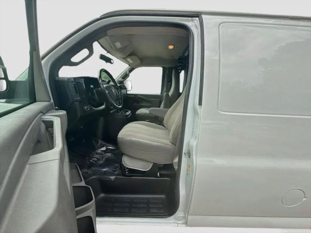 2023 Chevrolet Express Cargo Van RWD 2500 Regular Wheelbase WT