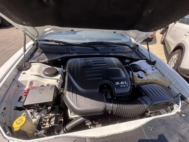2019 Dodge Charger SXT RWD