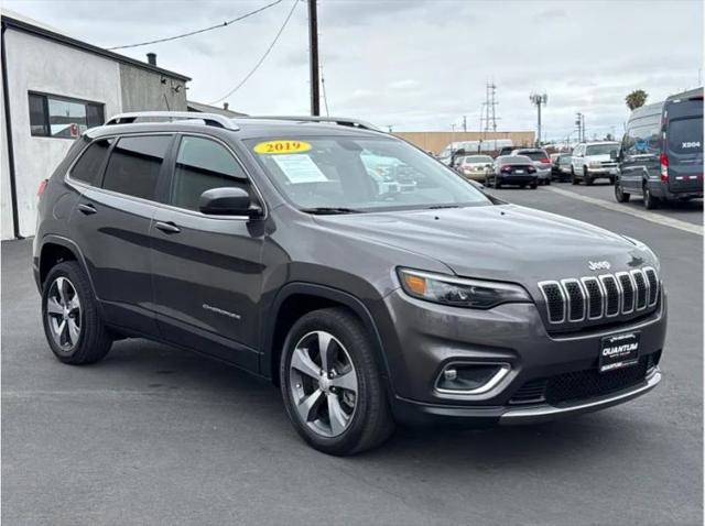 2019 Jeep Cherokee Limited FWD