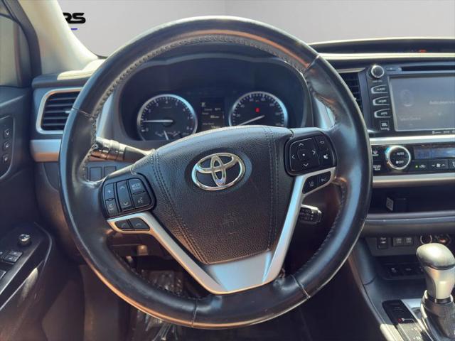 2017 Toyota Highlander Limited