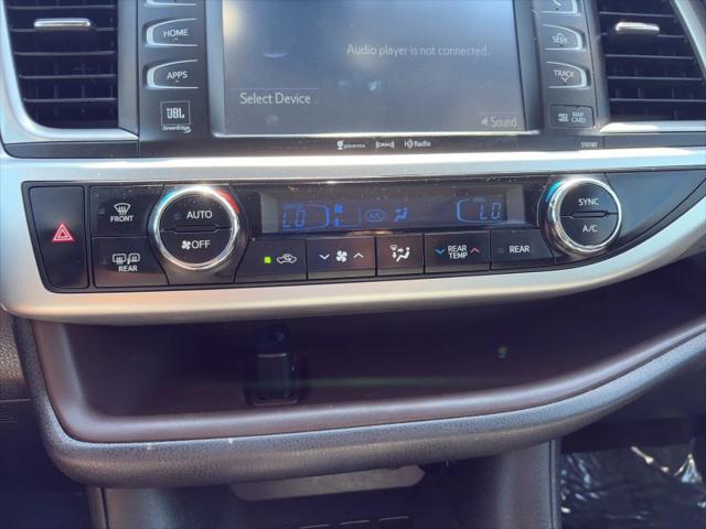 2017 Toyota Highlander Limited