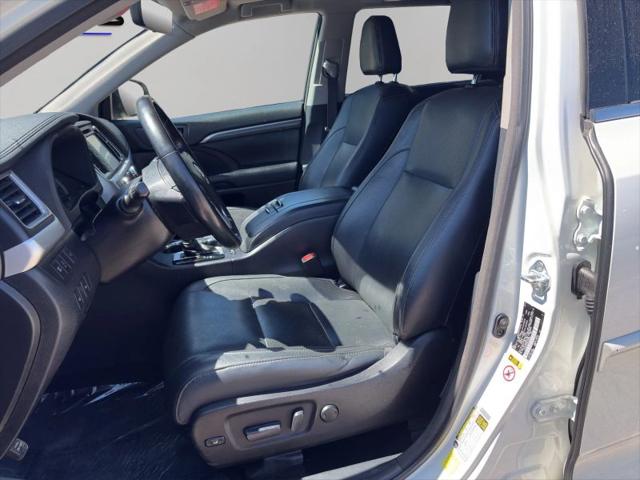 2017 Toyota Highlander Limited