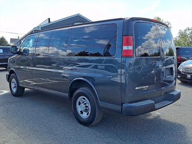 2016 Chevrolet Express LS