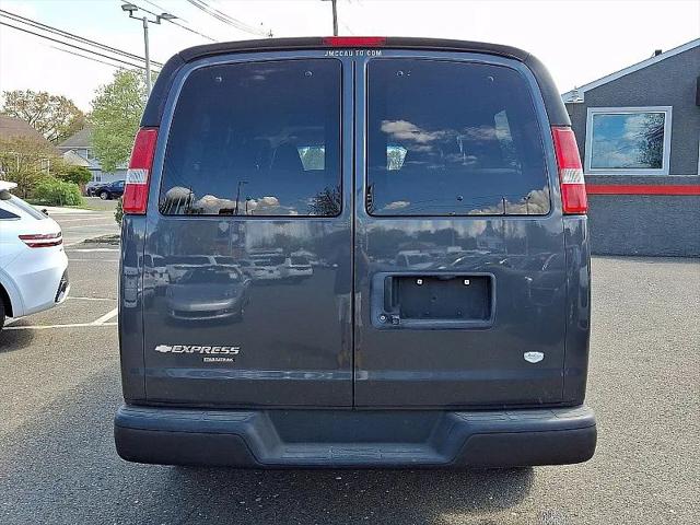 2016 Chevrolet Express LS