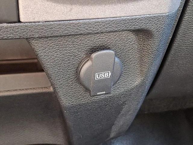 2018 Ram 2500 Tradesman Crew Cab 4x4 8' Box