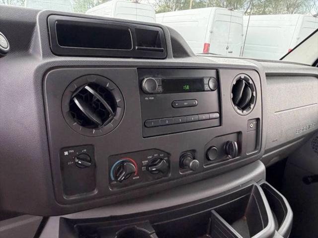 2012 Ford E-450 Cutaway XL