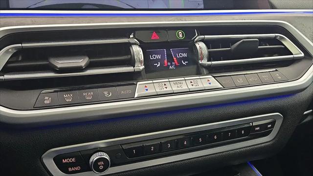 2022 BMW X5 M50i