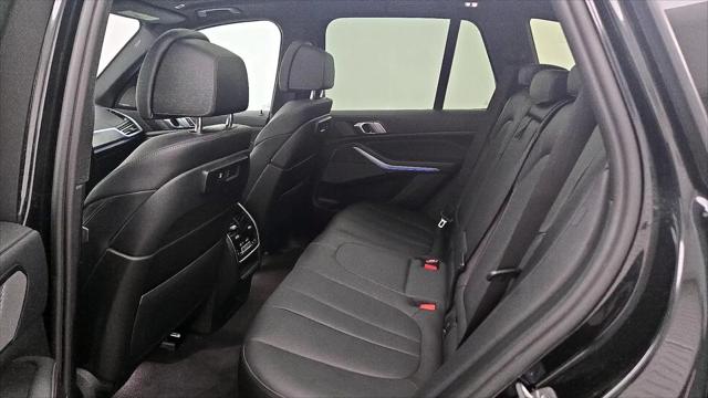 2022 BMW X5 M50i