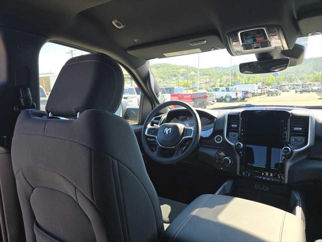 2026 Ram 1500 Big Horn Crew Cab 4x4 5'7" Box