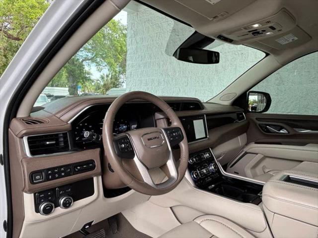 2022 GMC Yukon 4WD Denali