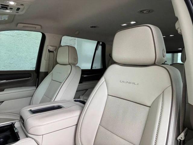 2022 GMC Yukon 4WD Denali