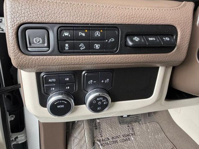 2022 GMC Yukon 4WD Denali