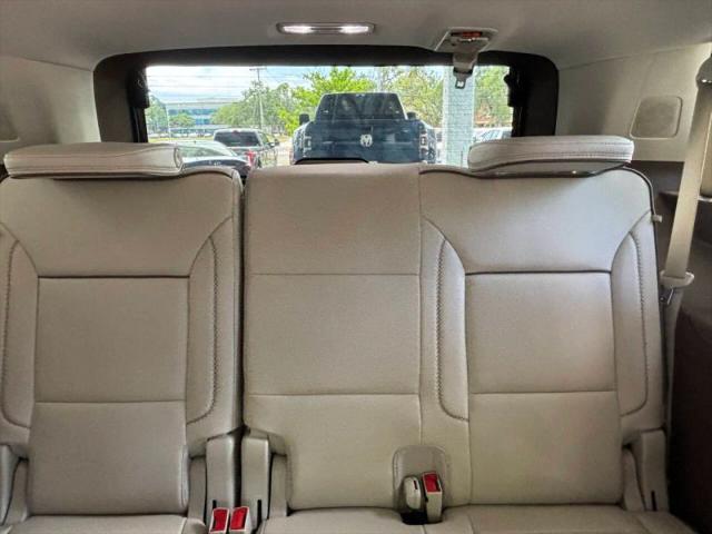 2022 GMC Yukon 4WD Denali