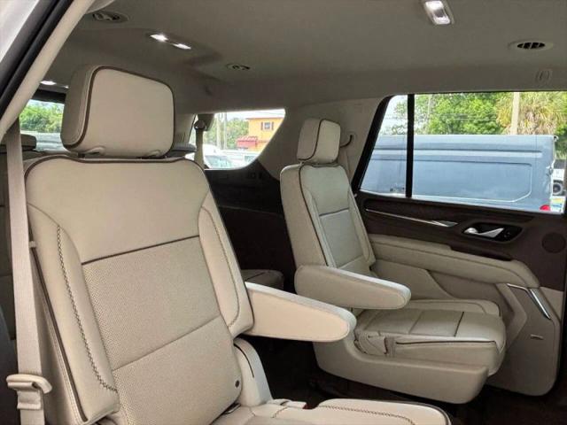 2022 GMC Yukon 4WD Denali