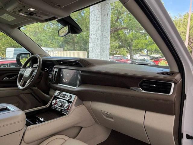 2022 GMC Yukon 4WD Denali