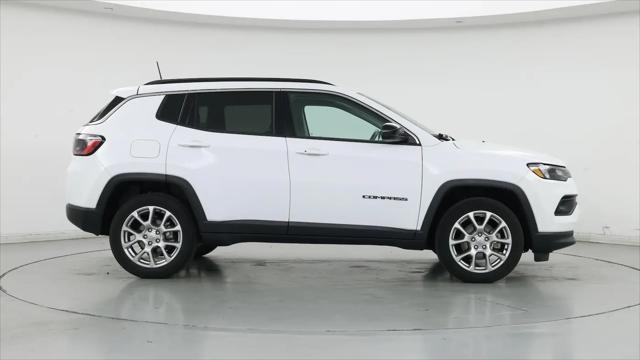 2022 Jeep Compass Latitude Lux 4x4