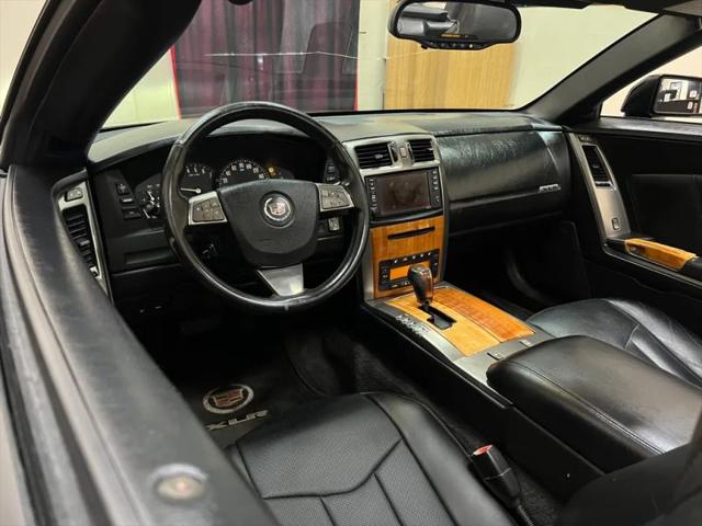 2008 Cadillac XLR Standard