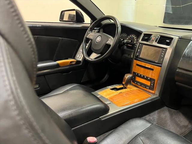 2008 Cadillac XLR Standard