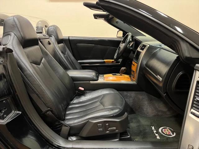 2008 Cadillac XLR Standard