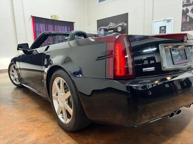2008 Cadillac XLR Standard