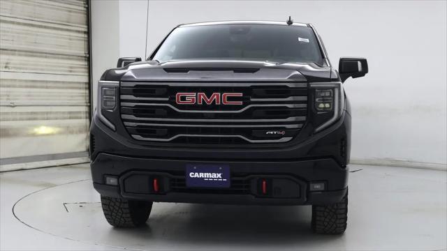 2023 GMC Sierra 1500 4WD Crew Cab Short Box AT4