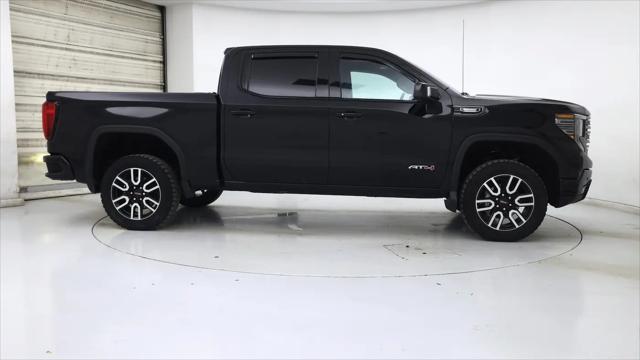 2023 GMC Sierra 1500 4WD Crew Cab Short Box AT4