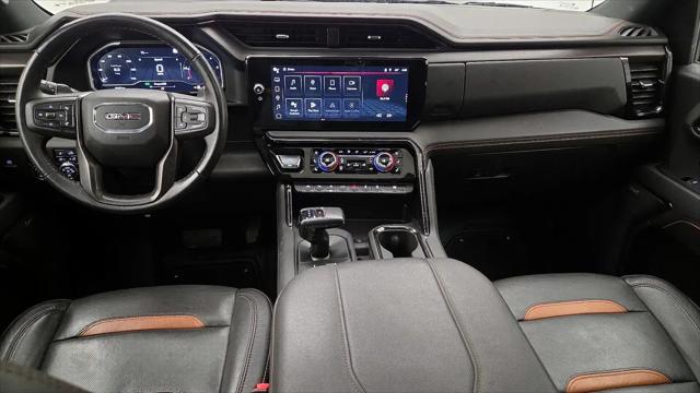 2023 GMC Sierra 1500 4WD Crew Cab Short Box AT4