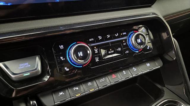 2023 GMC Sierra 1500 4WD Crew Cab Short Box AT4