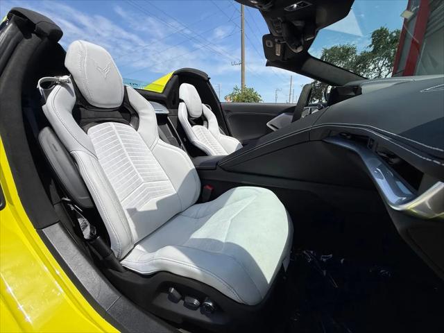 2023 Chevrolet Corvette Stingray RWD Convertible 3LT