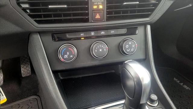 2019 Volkswagen Jetta 1.4T R-Line