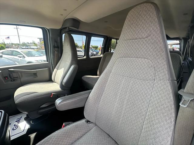 2019 Chevrolet Express LT