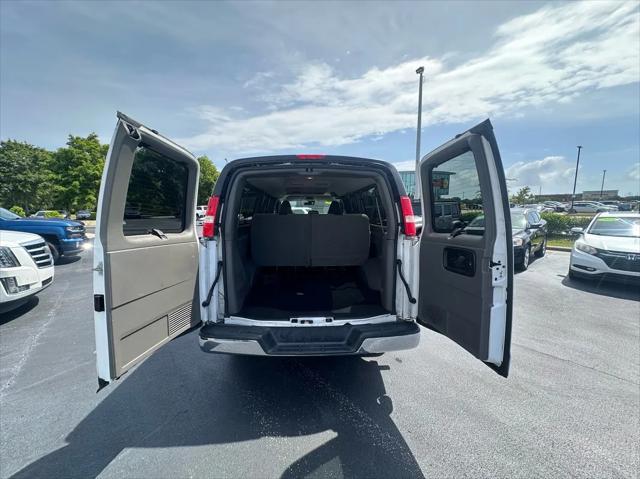 2019 Chevrolet Express LT