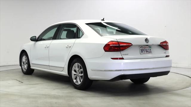 2016 Volkswagen Passat 1.8T S