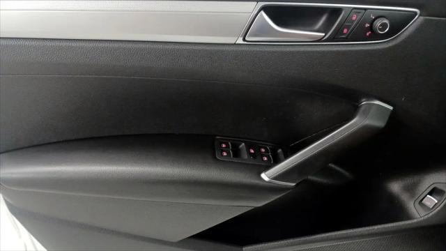 2016 Volkswagen Passat 1.8T S