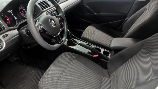 2016 Volkswagen Passat 1.8T S