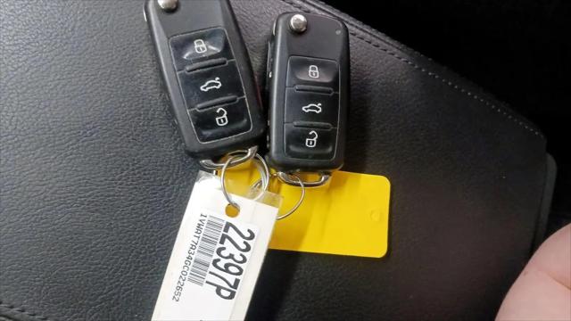 2016 Volkswagen Passat 1.8T S