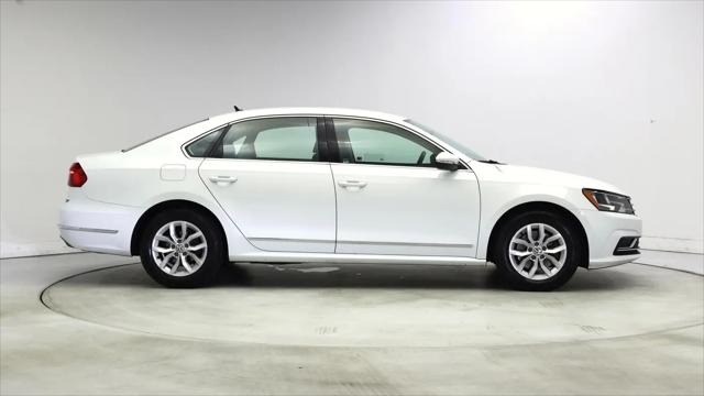 2016 Volkswagen Passat 1.8T S