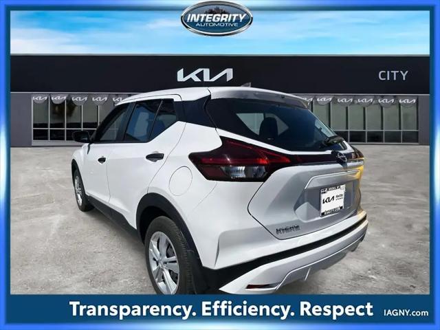 2024 Nissan Kicks S Xtronic CVT