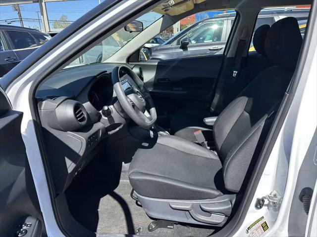 2024 Nissan Kicks S Xtronic CVT
