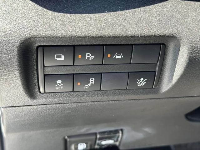 2024 Nissan Kicks S Xtronic CVT