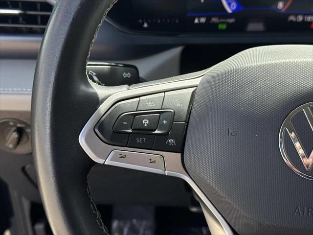 2024 Volkswagen Taos 1.5T SE