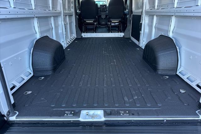 2026 Ram ProMaster Cargo Van SLT High Roof 159" WB EXT