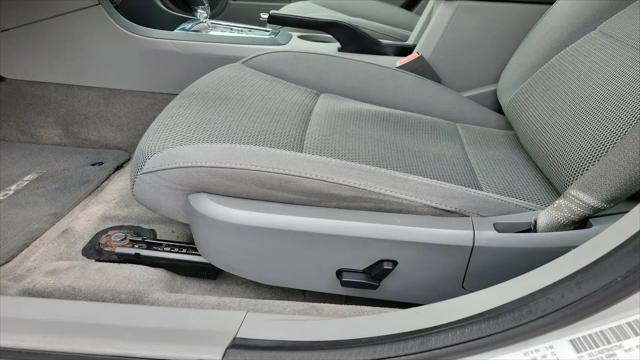 2008 Dodge Avenger SE
