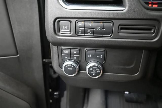 2023 GMC Yukon XL 4WD AT4