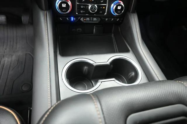 2023 GMC Yukon XL 4WD AT4