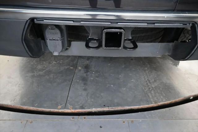 2023 GMC Yukon XL 4WD AT4